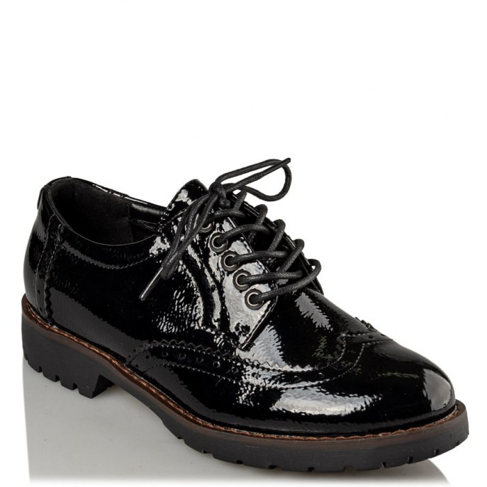 Miss NV oxfords from synthetic patent leather with elastic sole