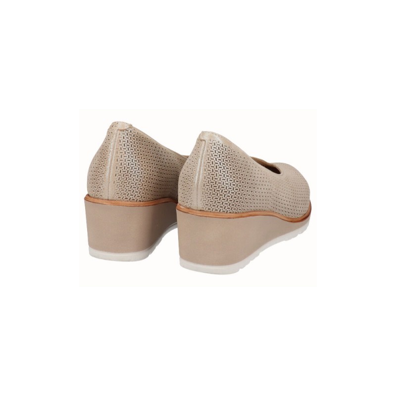 D'chicas Women Casual Beige